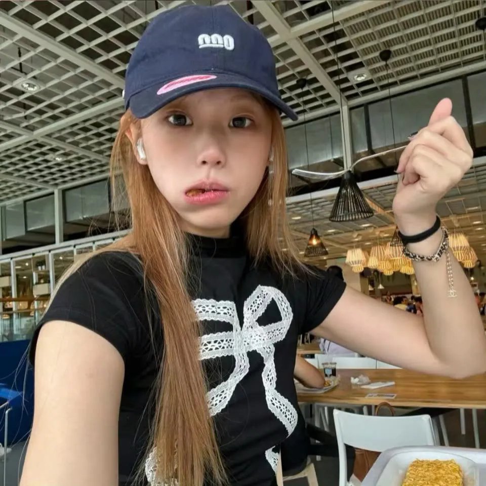 裙角飞扬的时光